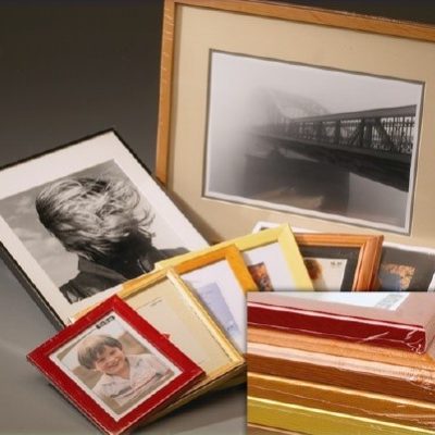 Picture frames packaged with Flxtite® AP-X cross-lnked shrink film